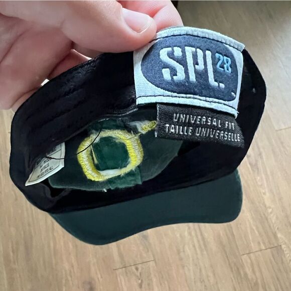 Nike Oregon ducks flex fit hat - Picture 2 of 4